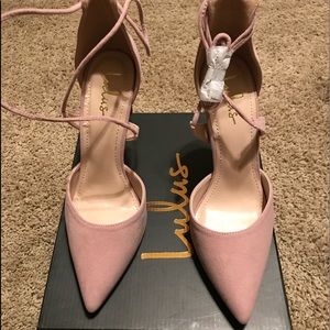 NWT Lulus heels pointed toe Dusty Rose